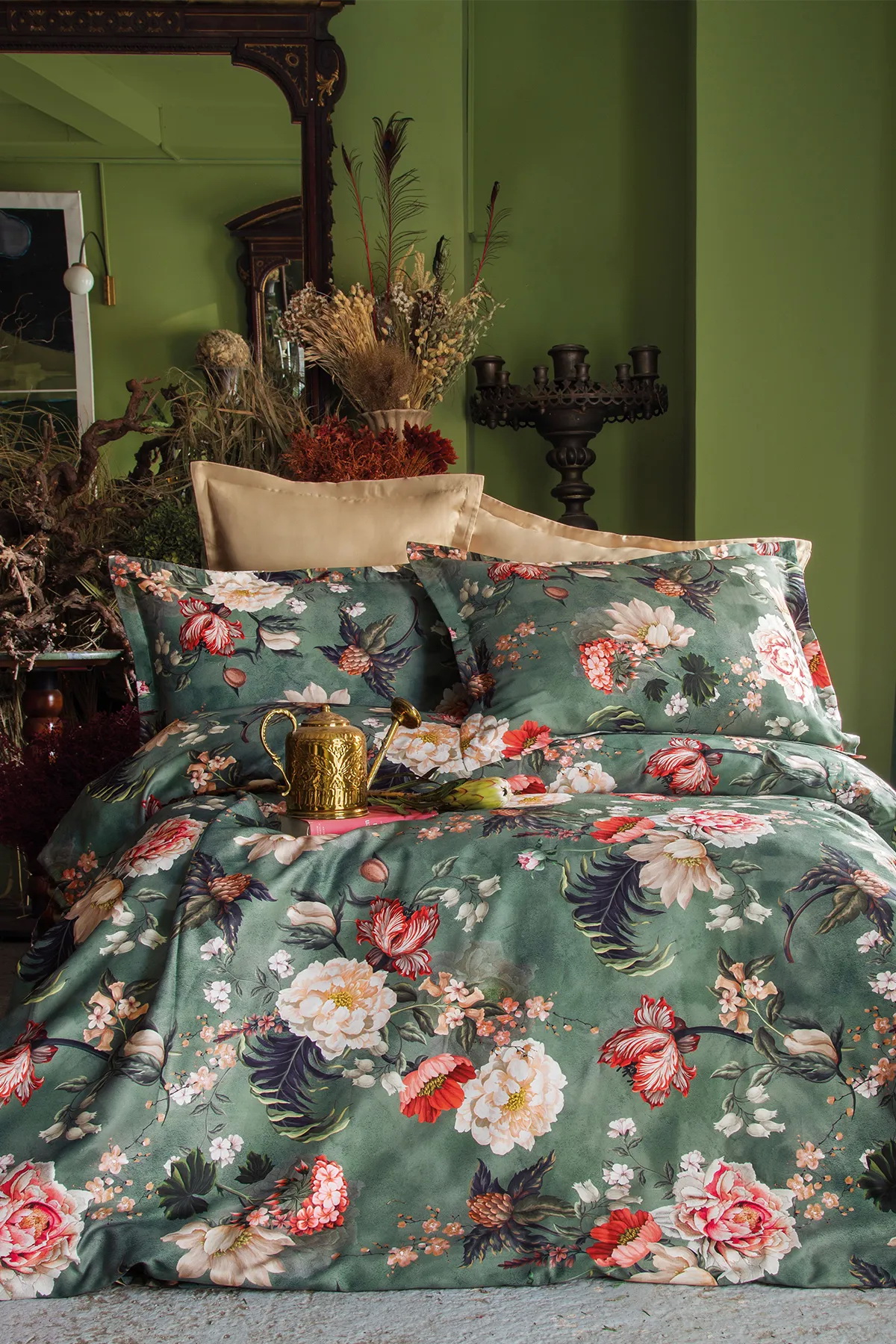 Satiinist voodipesukomplektid