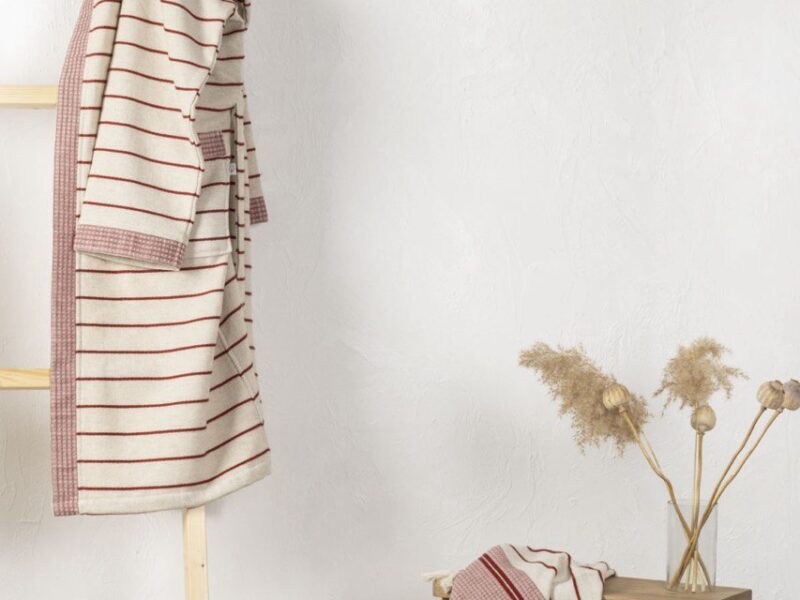 Naiste hommikumantlid