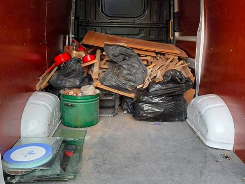 Грузоперевозки/ Вывоз и утилизация мусора,мебели, техники