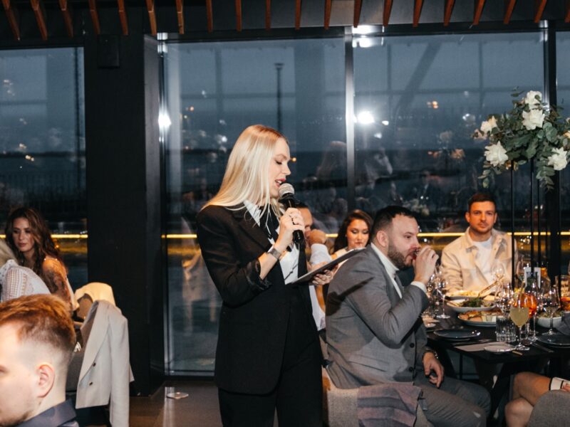 Ведущая мероприятий - Ксения Катс