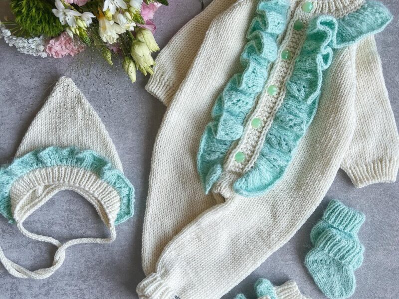 Nelly Novikov Knitting studio