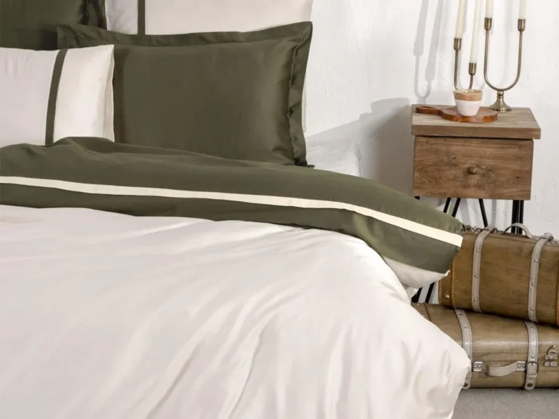 Satiinpuuvillased voodipesukomplektid