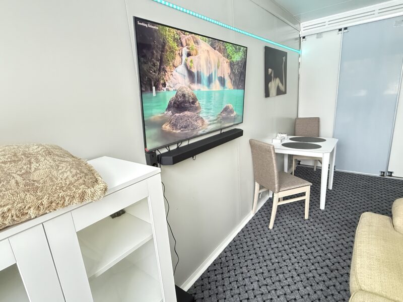 Müüa täiesti kasutusvalmis soojak/elamuhaagis!