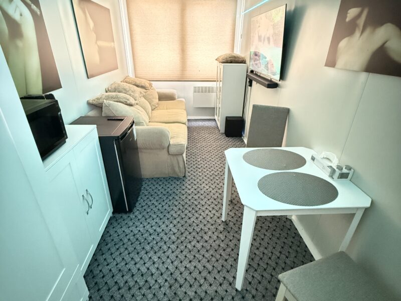 Müüa täiesti kasutusvalmis soojak/elamuhaagis!