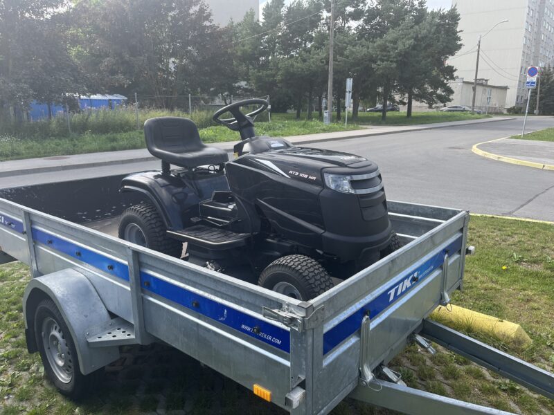 Murutraktori rent. Murutraktori haagisega rent. Трактор газонокосилка в аренду