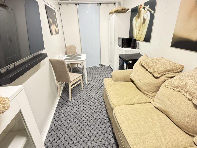 Müüa täiesti kasutusvalmis soojak/elamuhaagis!