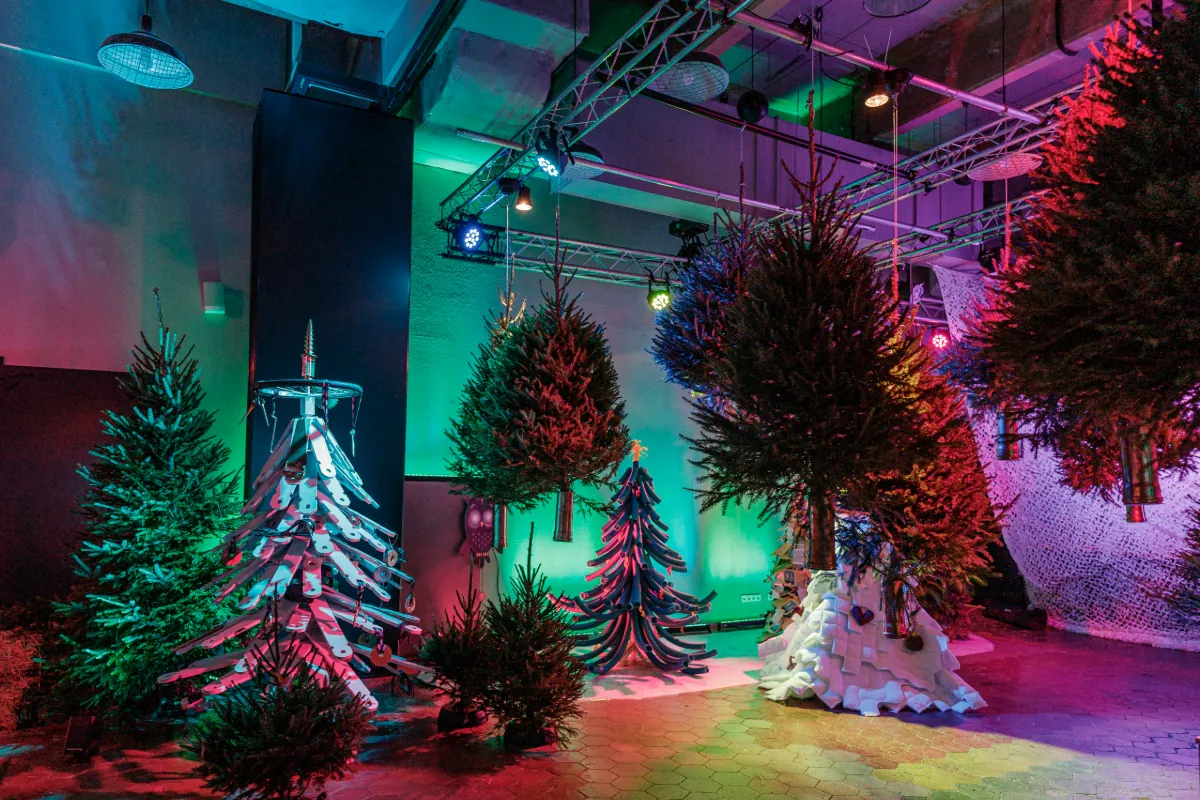 PROTO Christmas Land