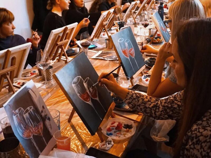 Avasta endas kunstnik! Kunstikursused Tallinnas.